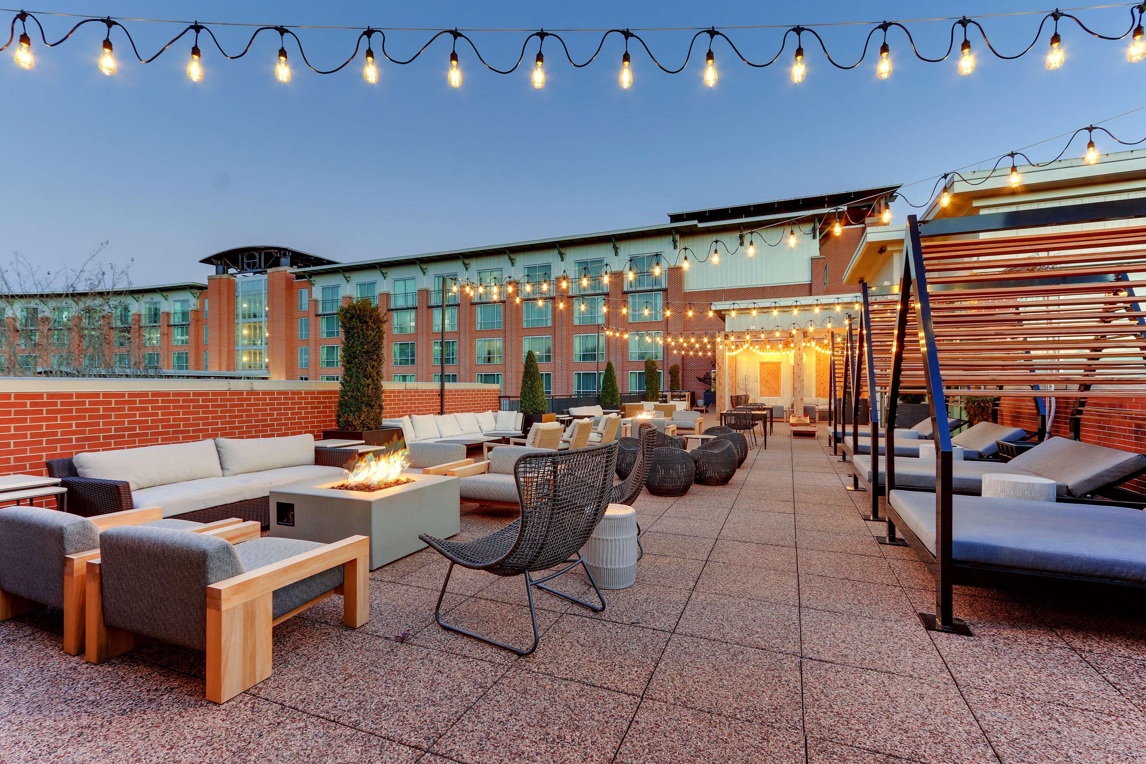 The Chattanoogan Hotel, Curio Collection By Hilton Εξωτερικό φωτογραφία